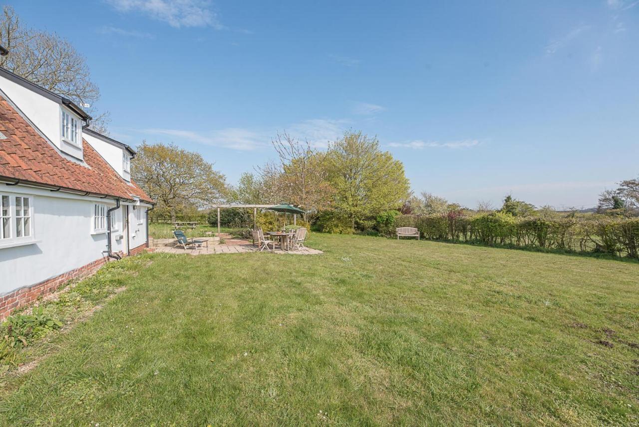 Heart's Ease In Dallinghoo Nr Holiday home Woodbridge